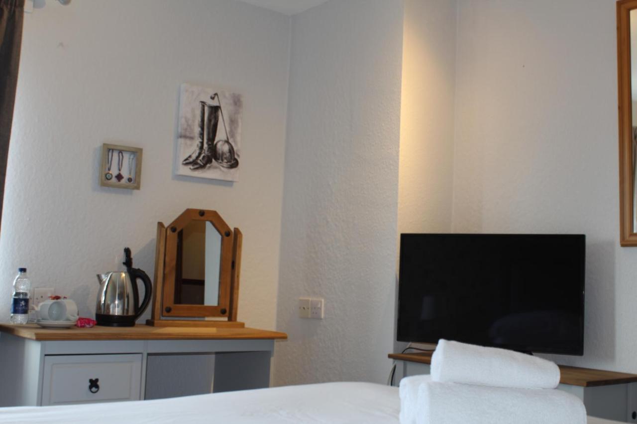 Stukeleys Hotel Great Stukeley Ngoại thất bức ảnh