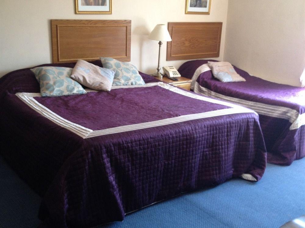 Stukeleys Hotel Great Stukeley Ngoại thất bức ảnh